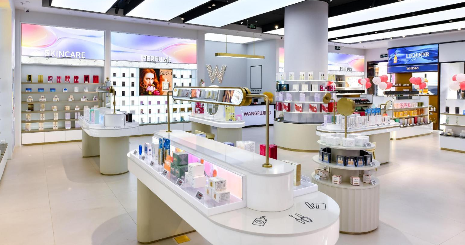 和记全球购跨境体验店北京燕莎奥莱店